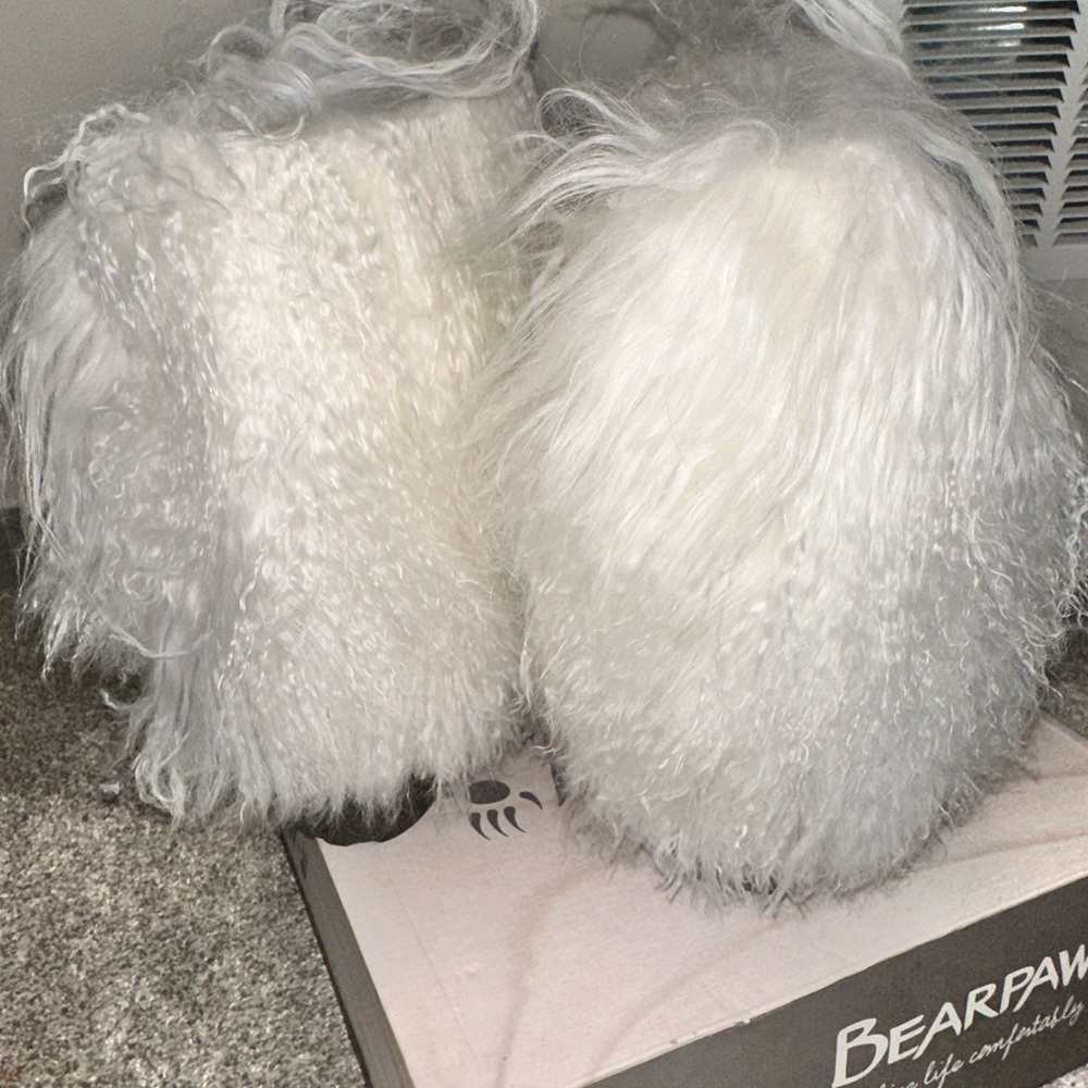 BearPaw Women's White Winter Boots